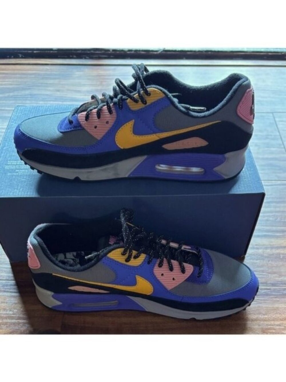 NIke Air Max 90 QS  ACG Men Size 10 lightly used Purple only one scuff 1026